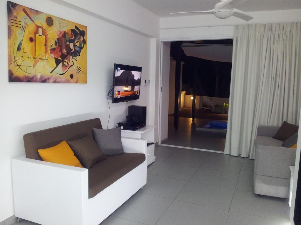 Yialos Holiday Apartments 페르볼리아 객실 사진