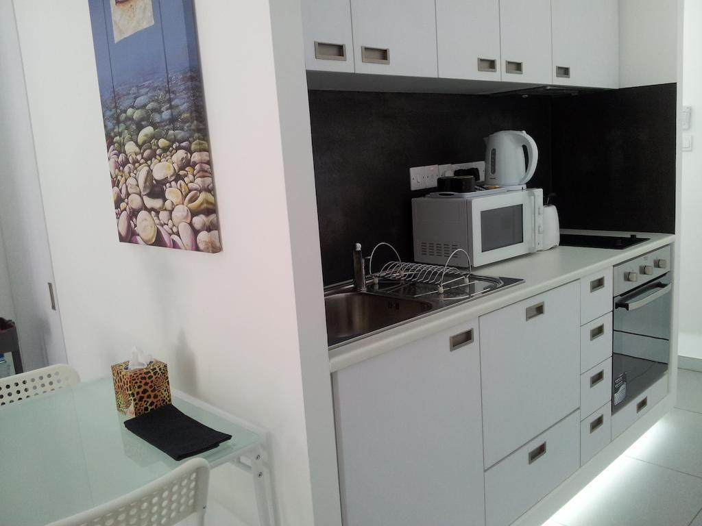 Yialos Holiday Apartments 페르볼리아 외부 사진