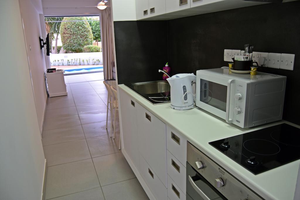 Yialos Holiday Apartments 페르볼리아 객실 사진