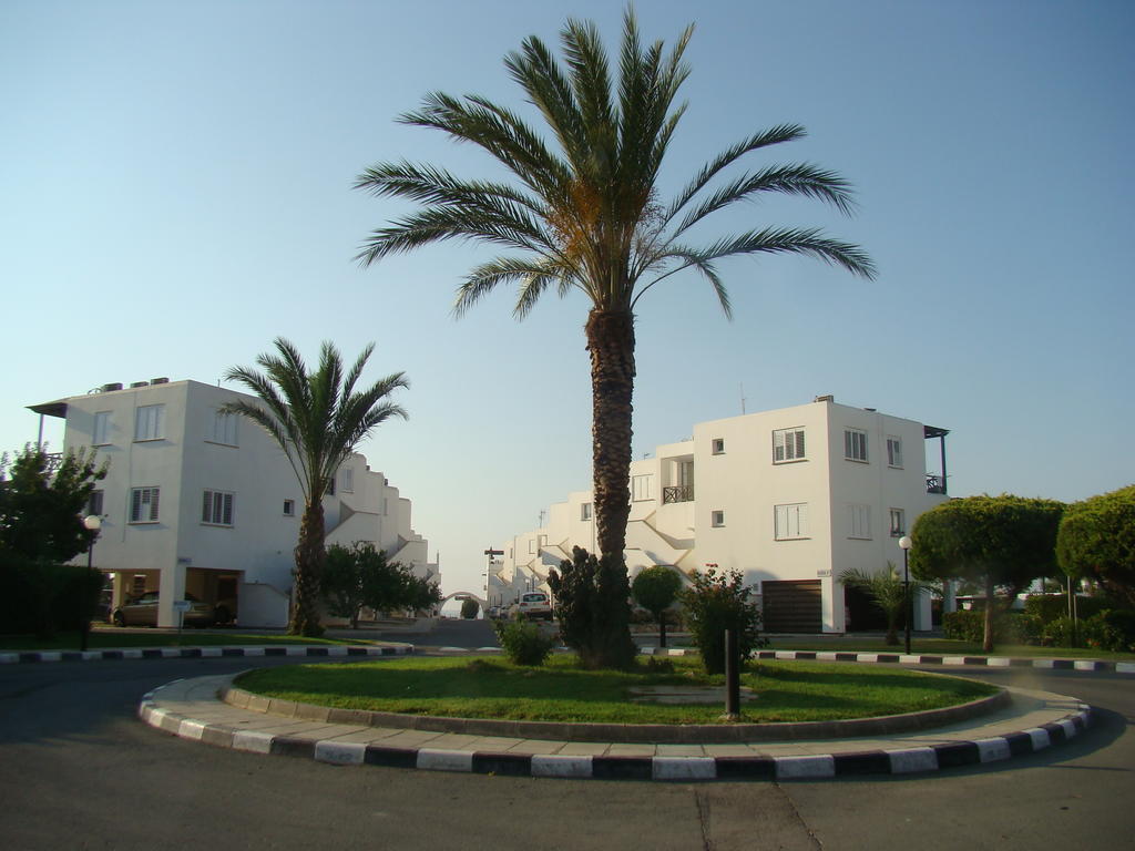 Yialos Holiday Apartments 페르볼리아 외부 사진