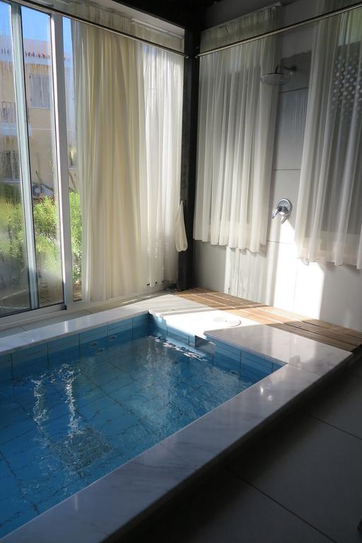 Yialos Holiday Apartments 페르볼리아 외부 사진