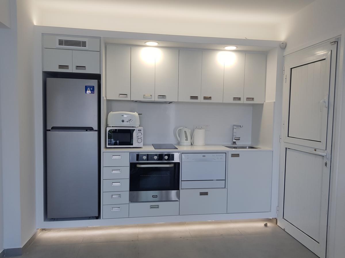 Yialos Holiday Apartments 페르볼리아 외부 사진