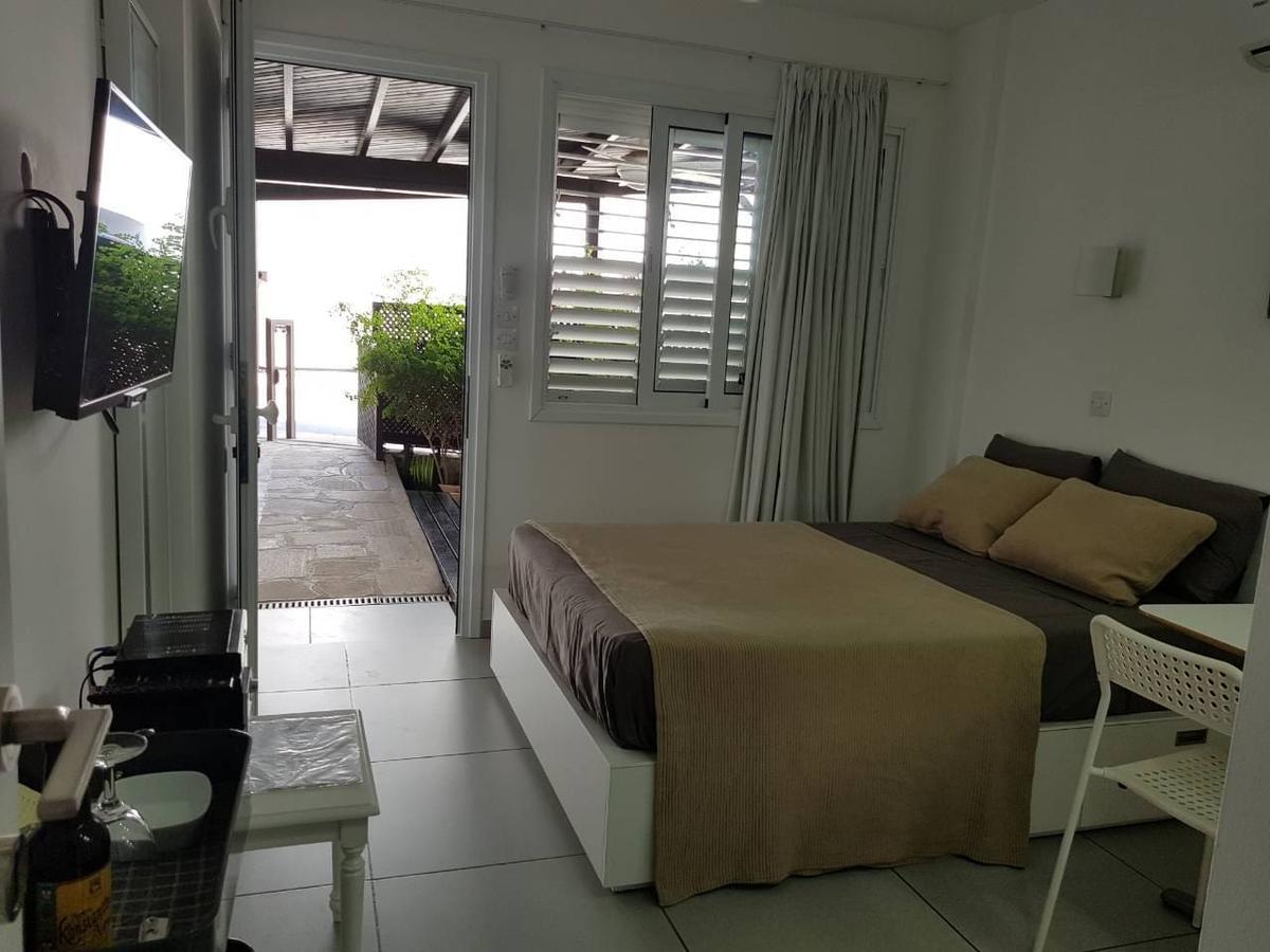 Yialos Holiday Apartments 페르볼리아 외부 사진